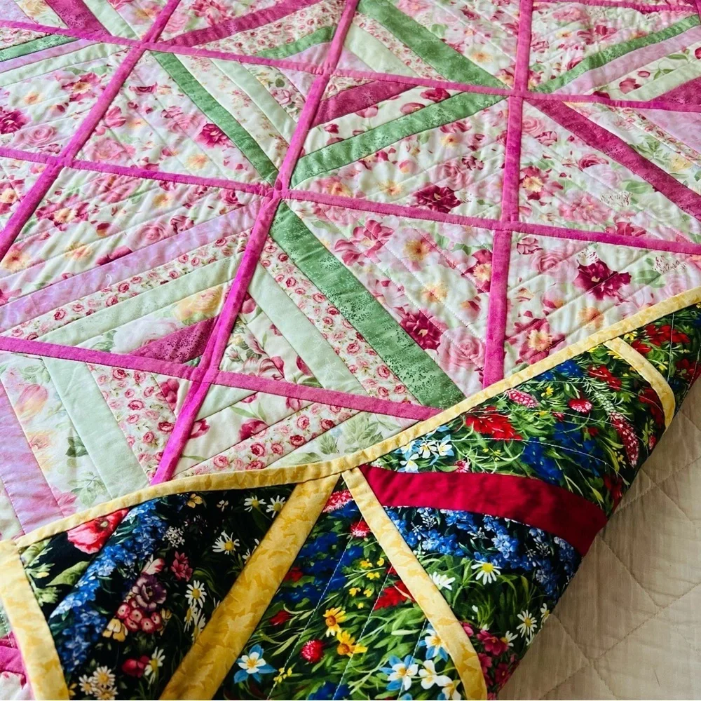 New Handcrafted Double Sided Quilt Hand Pieced Vibrant Scrap-buster String Quilt
